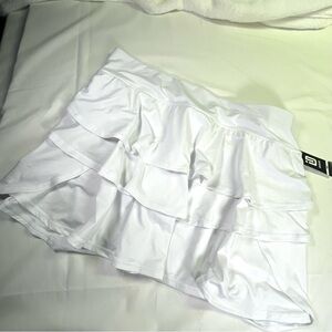 Ideology New 1X Women’s White Ruffled Tennis Skort